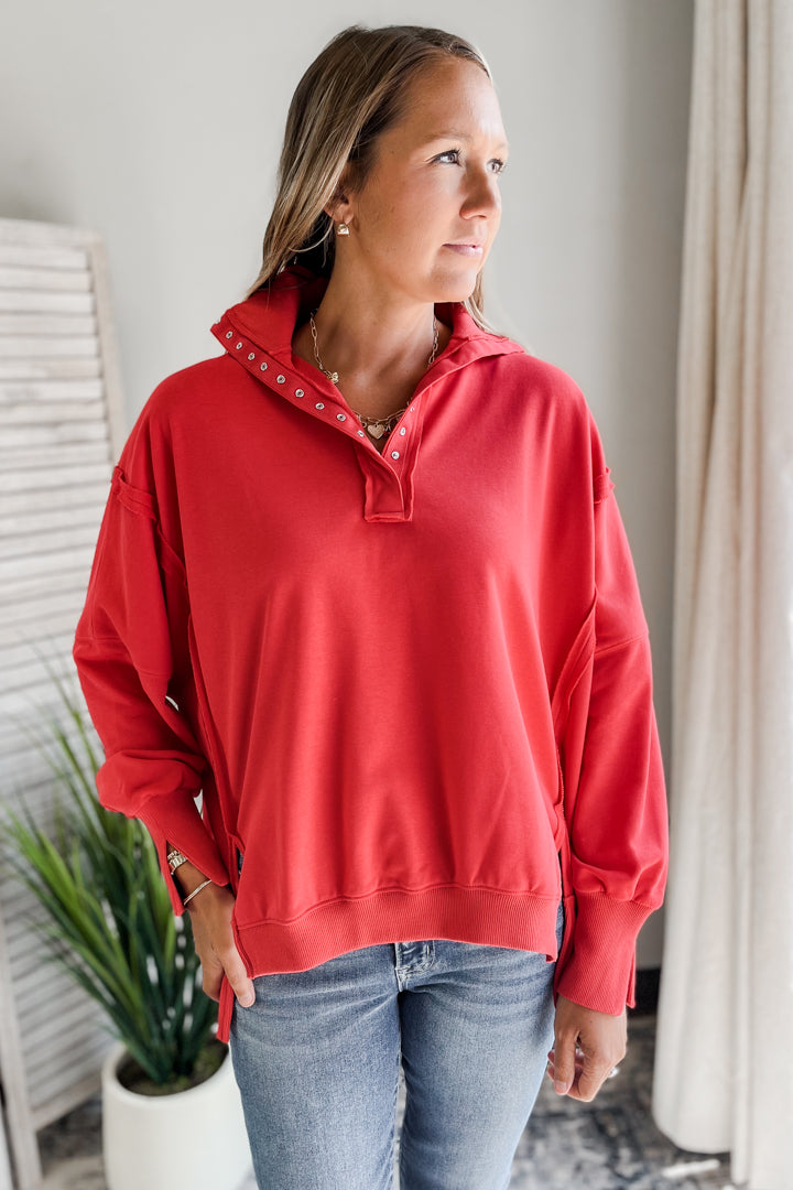 Women's oversized Henley sweatshirt red