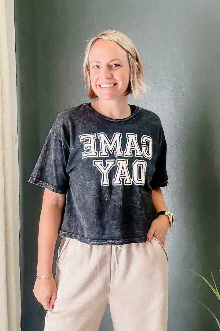 Game Day Cropped Tee
