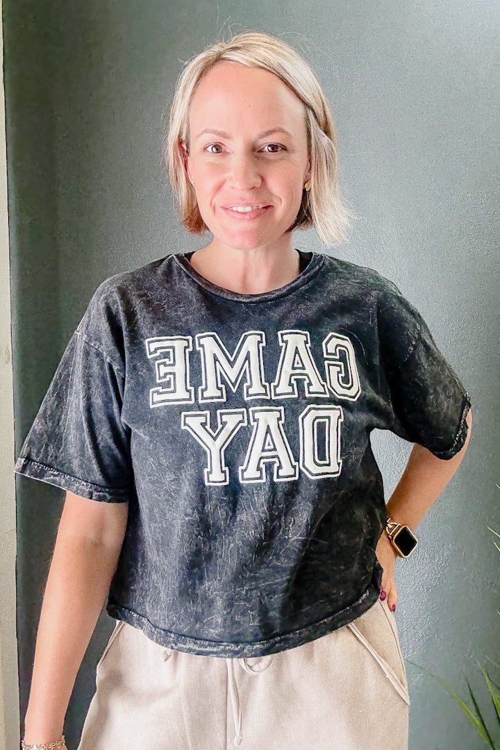 Game Day Cropped Tee