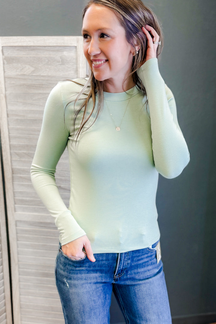 Women's soft and stretchy long sleeve top mint