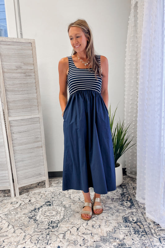 Women's striped scoop neck tank midi dress navy