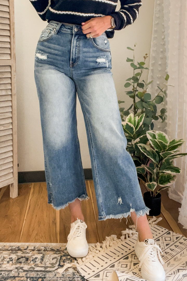 Women Wide Leg Crop 2024 Frayed Jeans