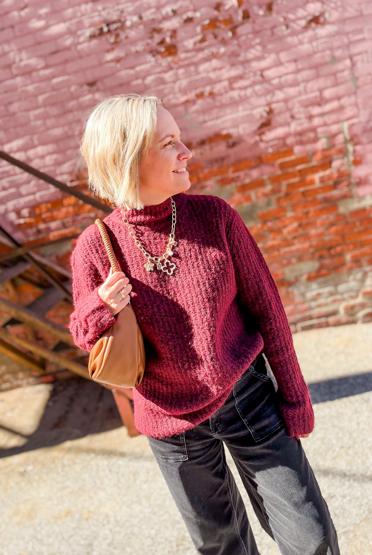 Dark Red Sweater | KEY Boutique | Nappanee Indiana – K.E.Y. Boutique