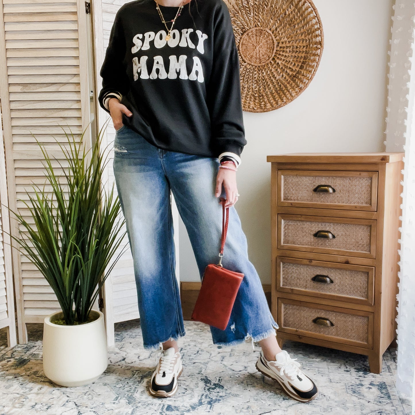 Spooky MAMA Sweatshirt