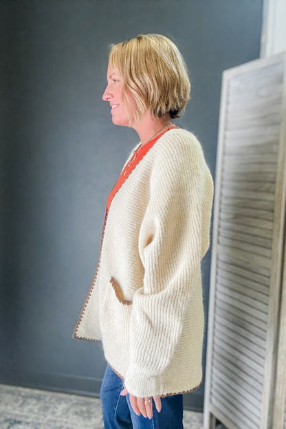 Contrast Trim Knit Cardigan