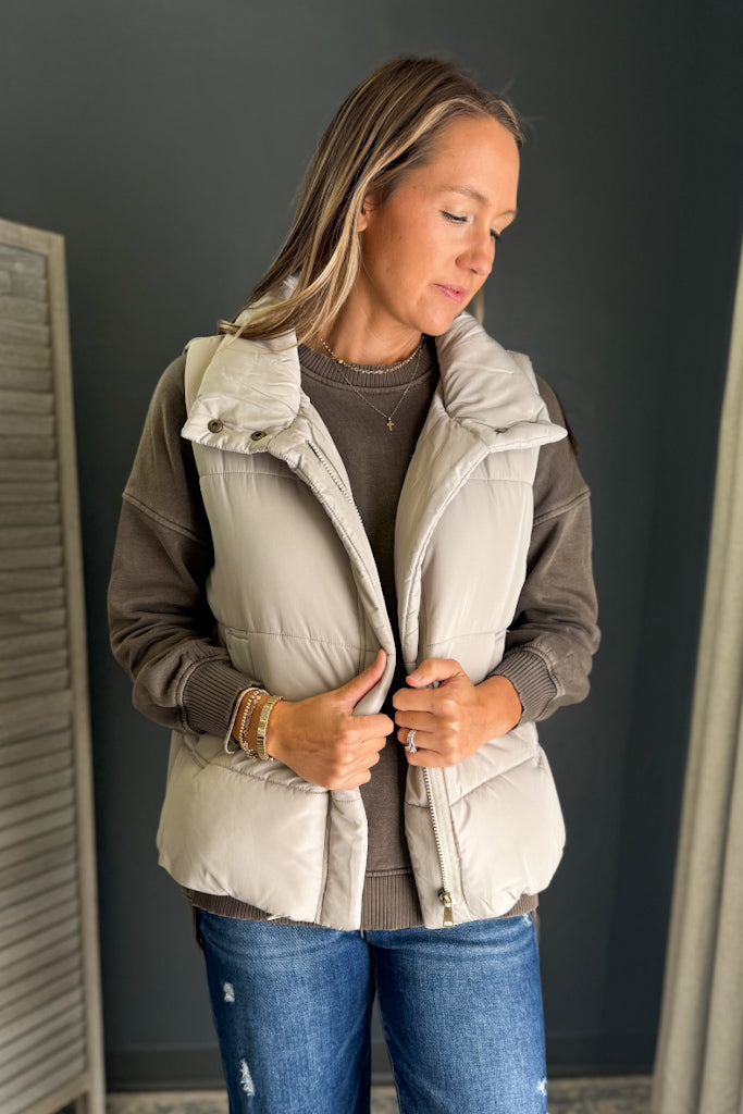 Zip Puffer Vest