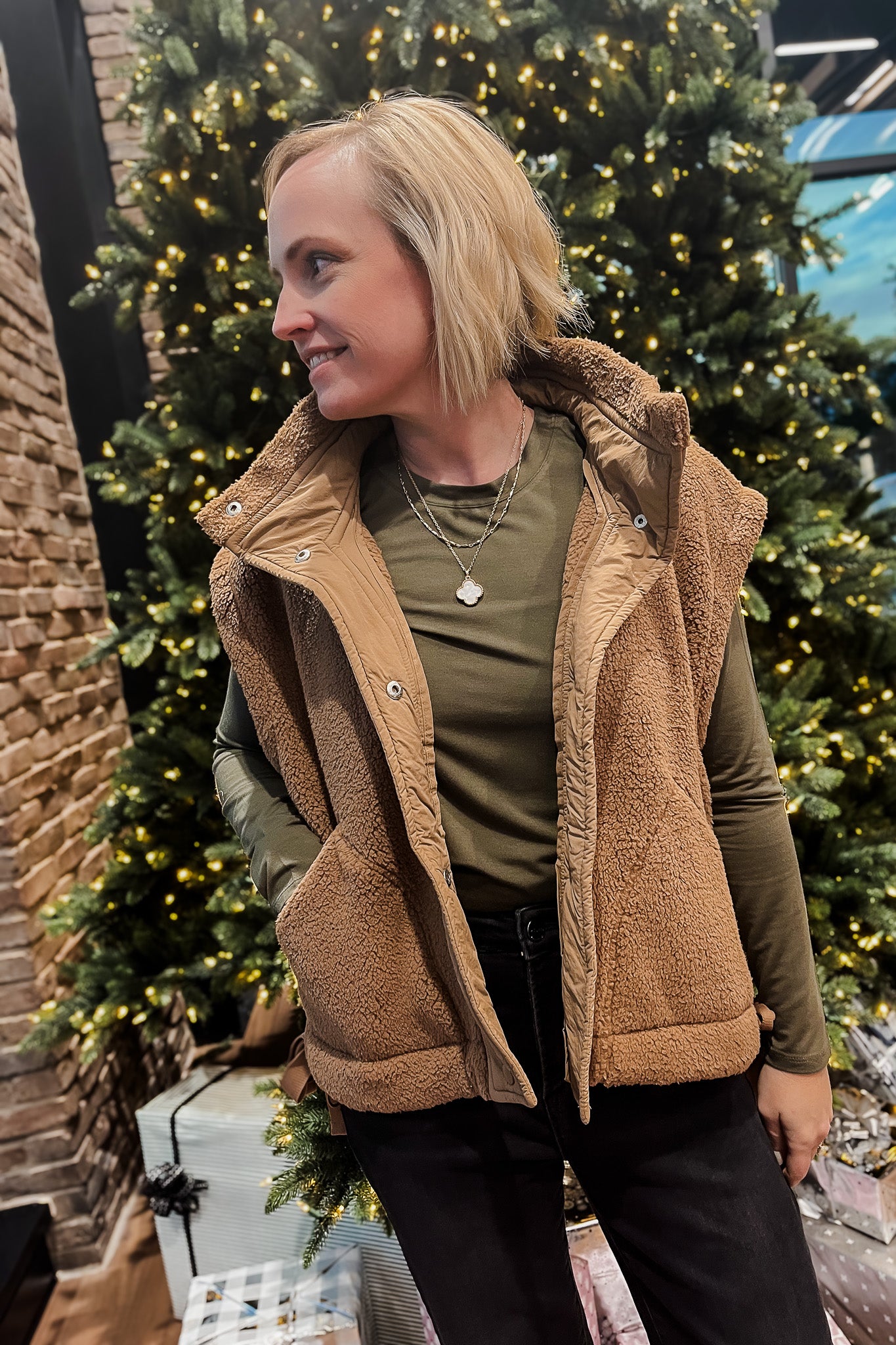 womens fleece snap bow vest sherpa camel brown