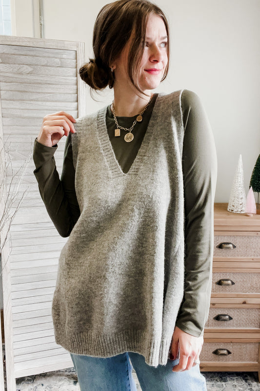 Oversized V-Neck Sweater Vest