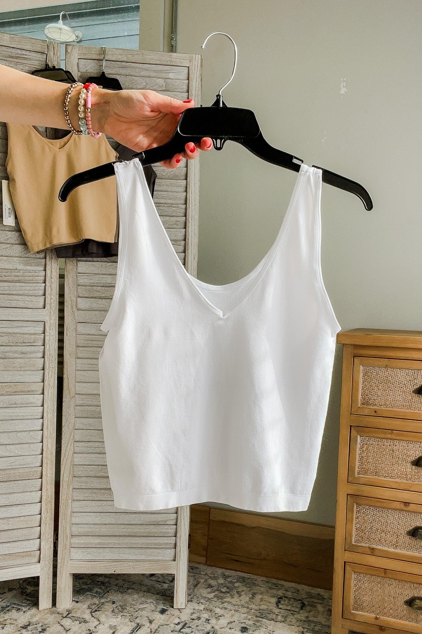 womens white seamless tank layering