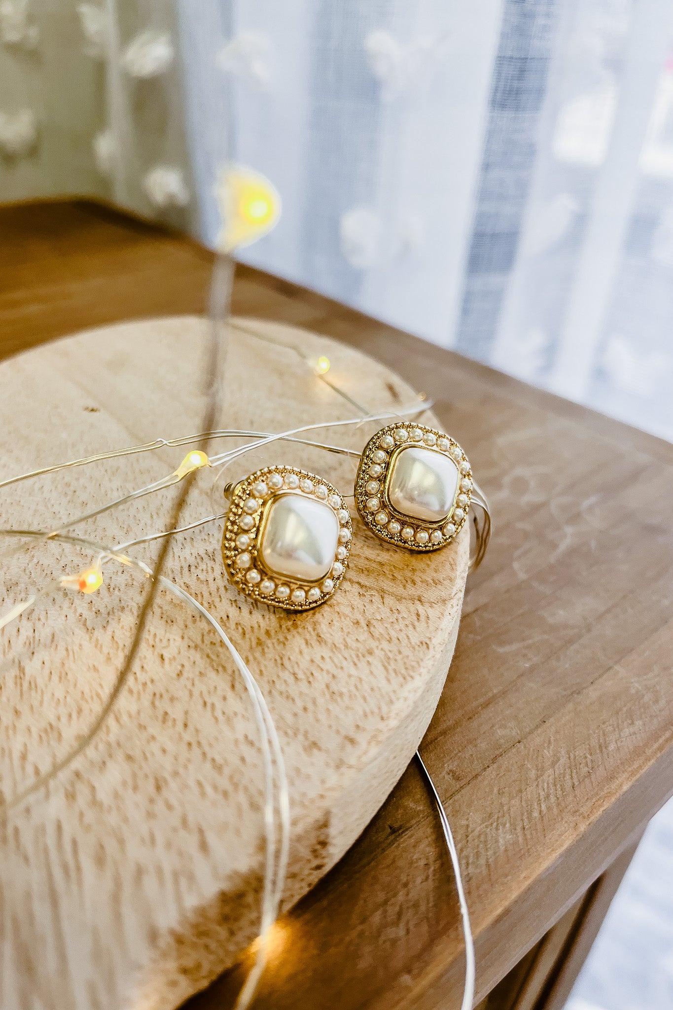 Pearl Studs