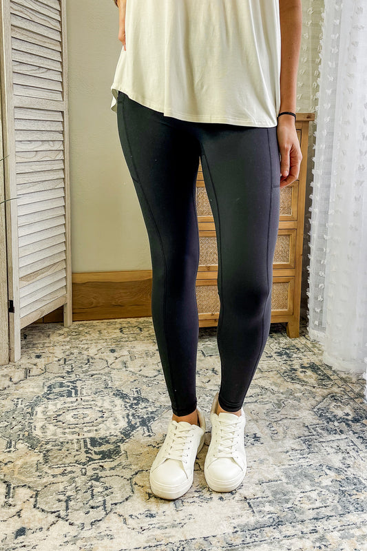 womens pocket black leggings