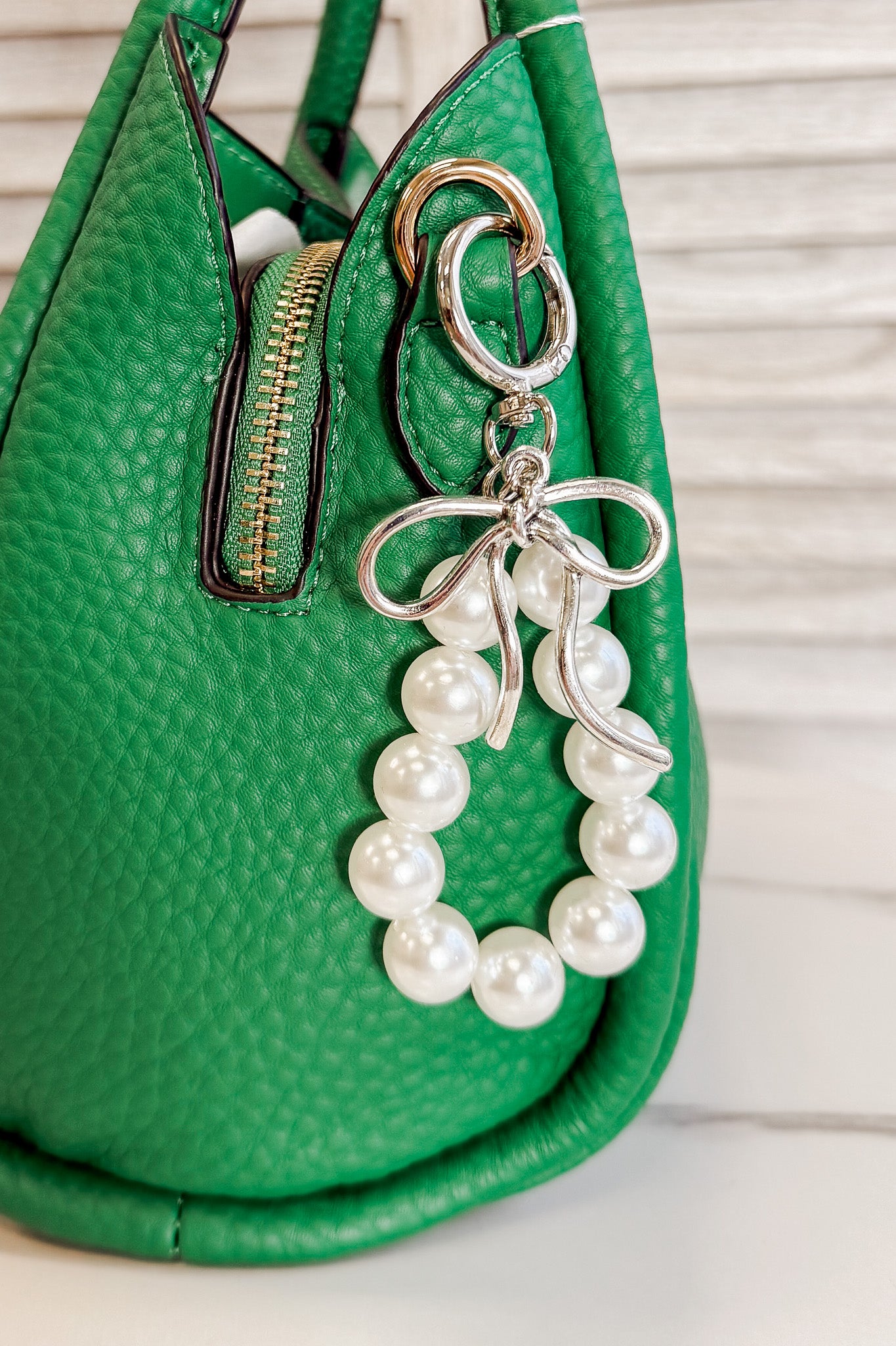 Pearl & Bow Bag Charm