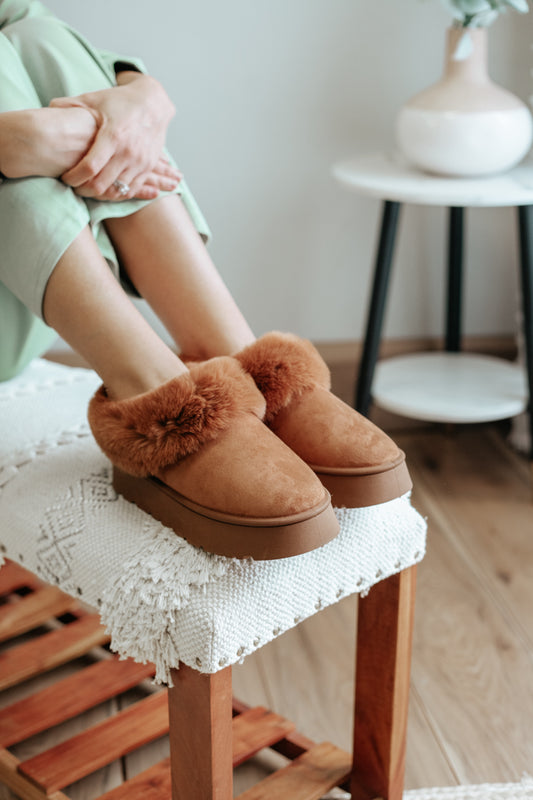 womens fUZ FUR LINED PLATFORM SLIPPER CAMEL BROWN