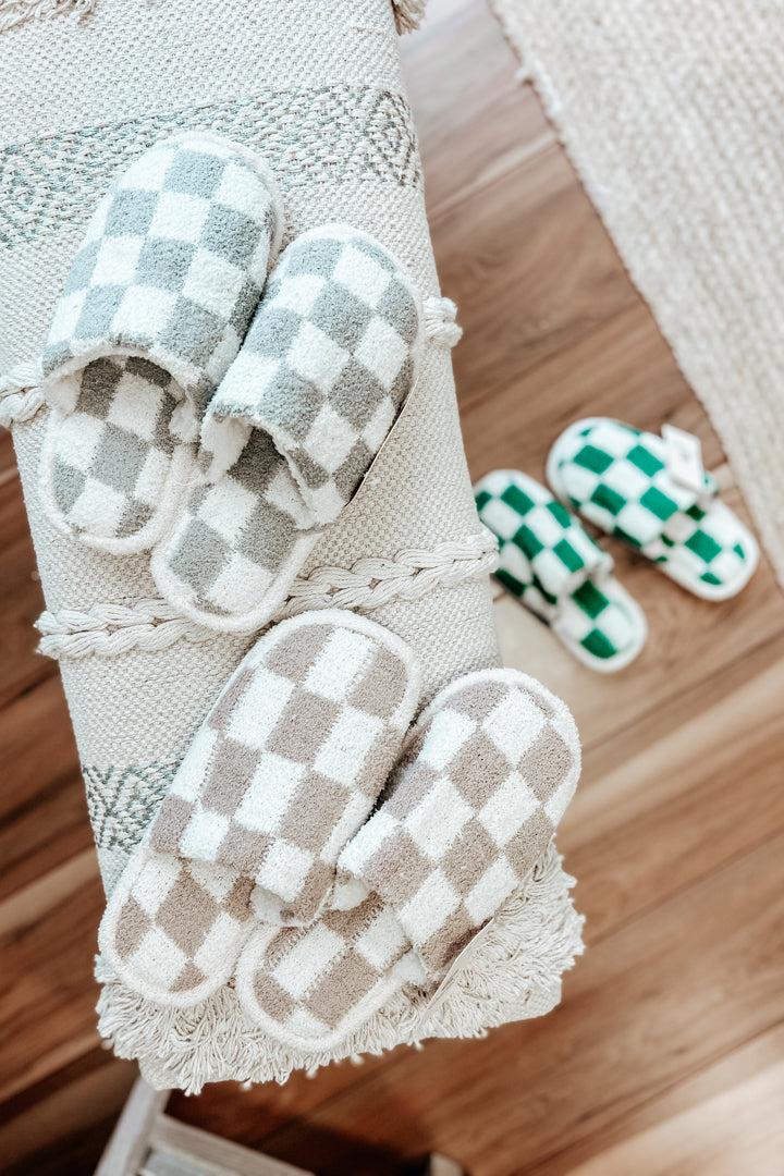 checker print chenille slippers 