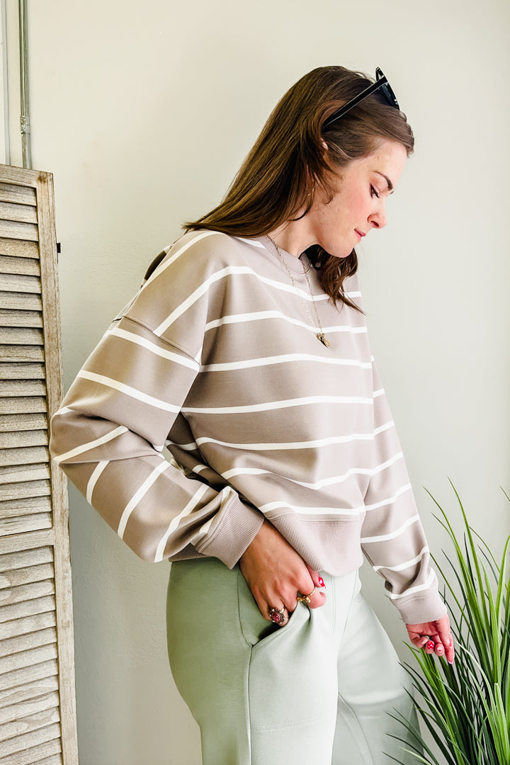 Women's oversized striped pullover scuba oversize beige side
