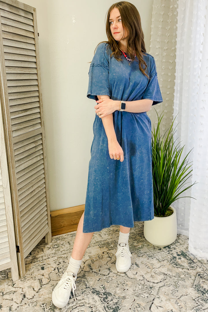 Women's mineral washed midi length dress blue