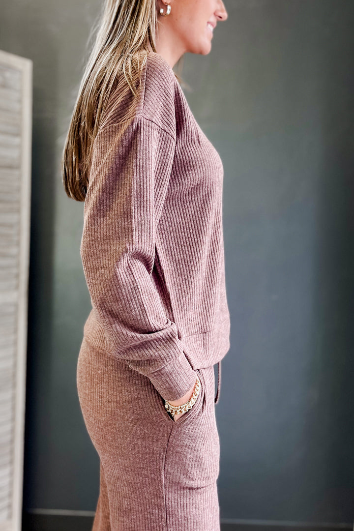 Ribbed Hooded Sweatshirt