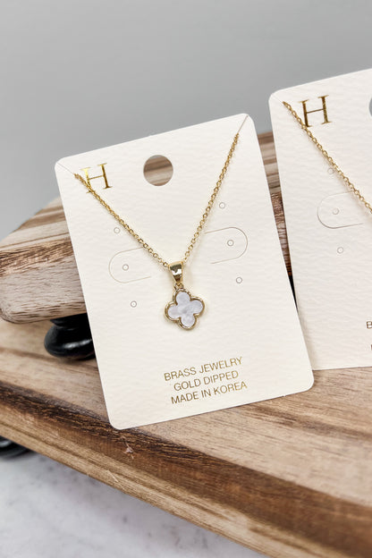 Shell Clover Pendant Necklace