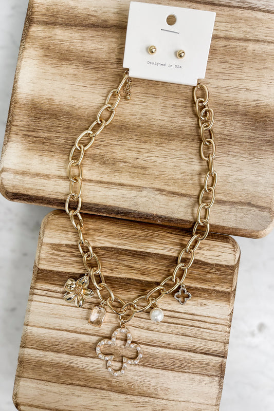 Clover Charm Necklace Set