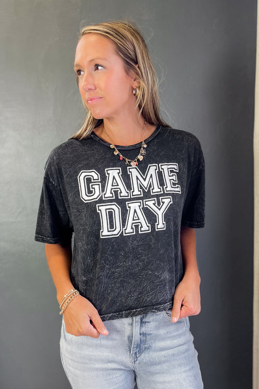 Game Day Cropped Tee
