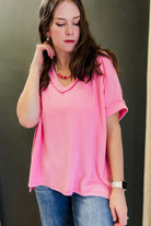 Women's flowy ribbed V-neck top with high-low hemline pink
