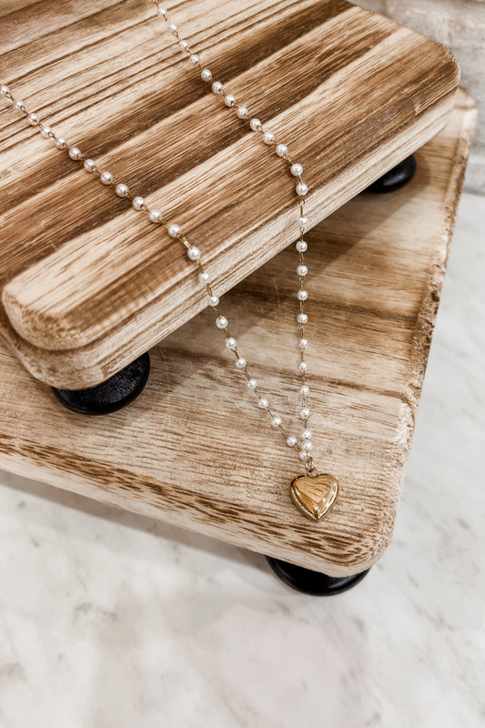 Tiny Heart & Pearl Necklace