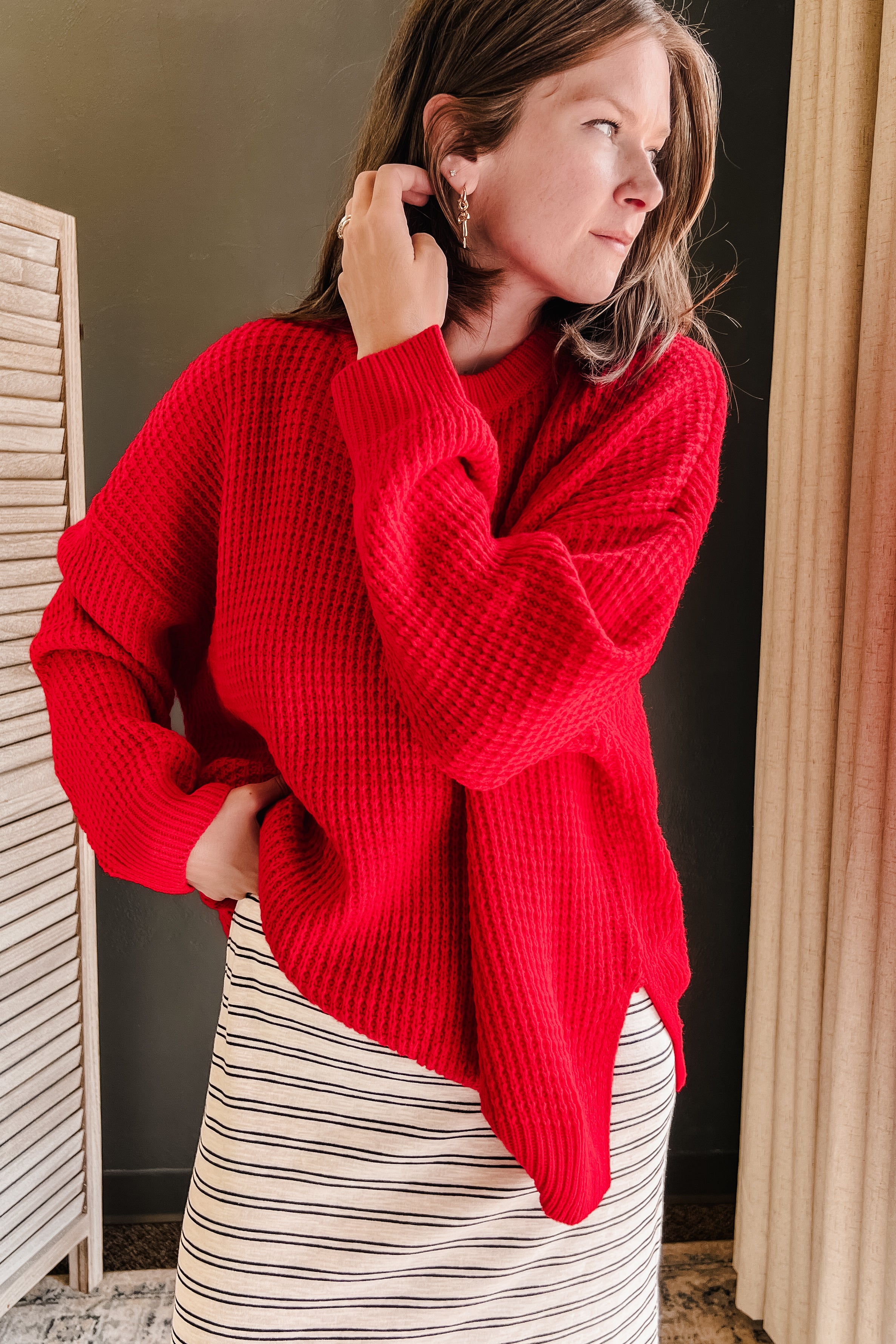 A long sleeve waffle knit top for women red