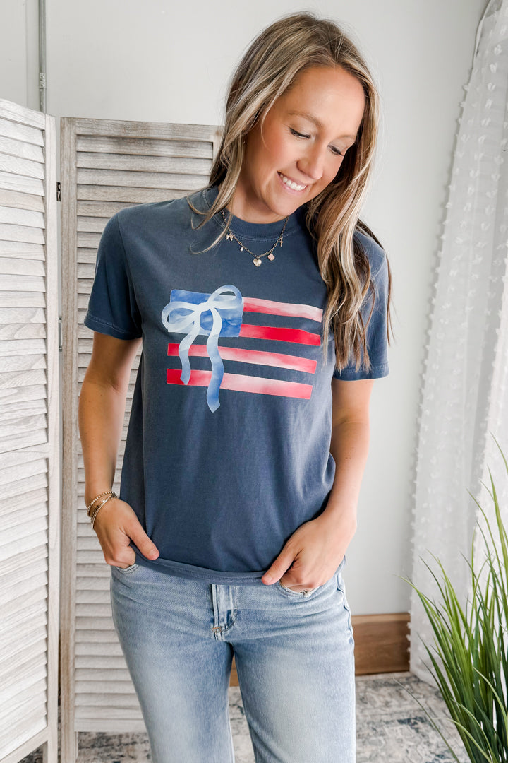 Women's oversized tee with American flag and bow graphic blue