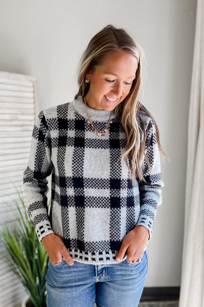 Women's plaid knitted grey black sweater
