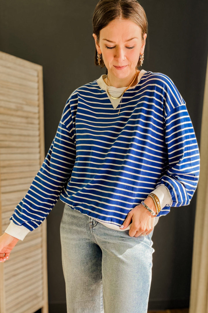 Cropped, lightweight striped pullover blue