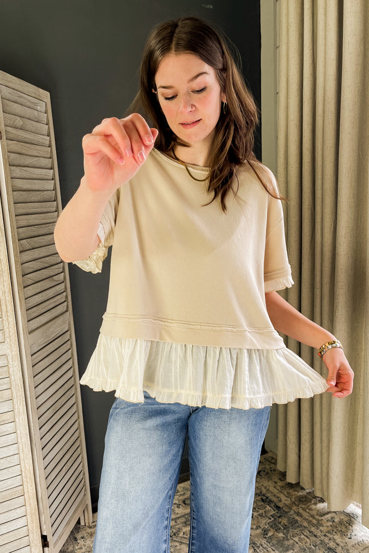 Layered short sleeve top with ruffle details beige