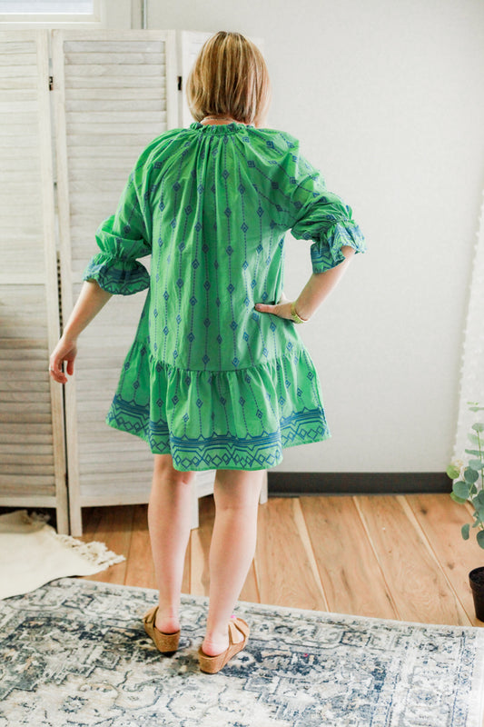 Shop Women's Dresses: Mini Midi and Maxi Floral or Solids