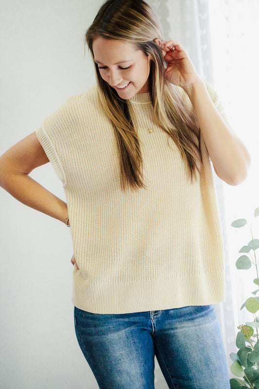 womens knit short sleeve crew neck sweater vest 