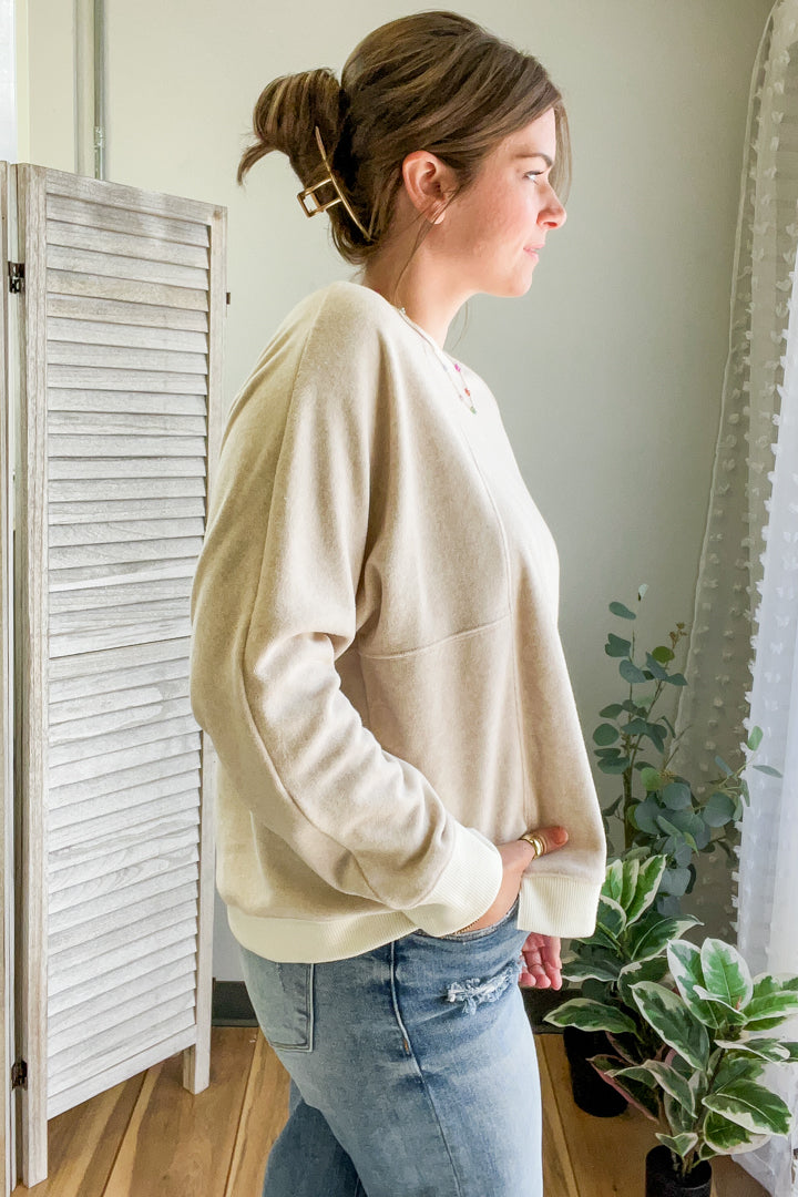 Knit Contrast Pullover