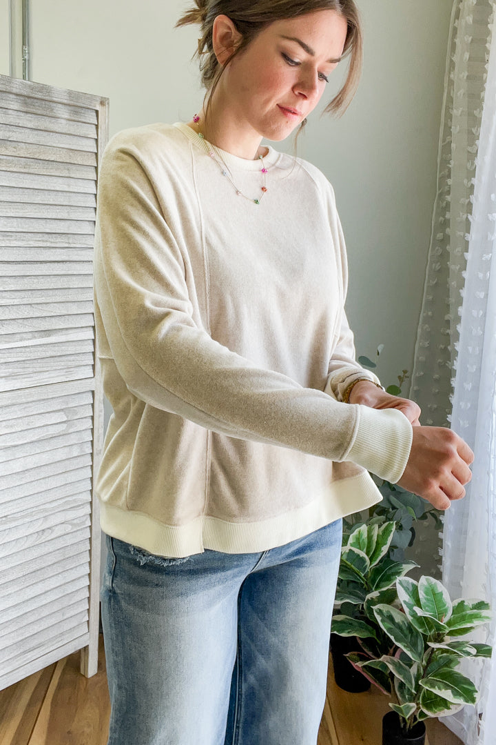 Knit Contrast Pullover