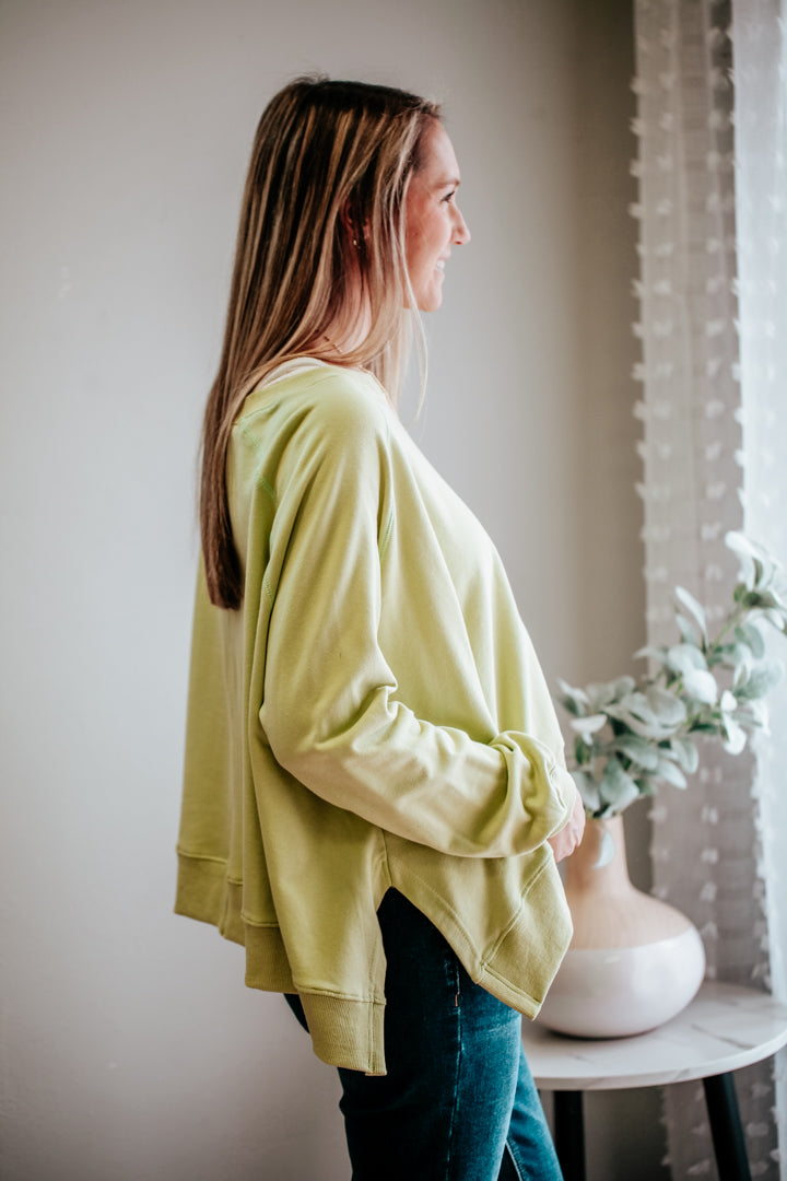 Oversized Boxy Pullover