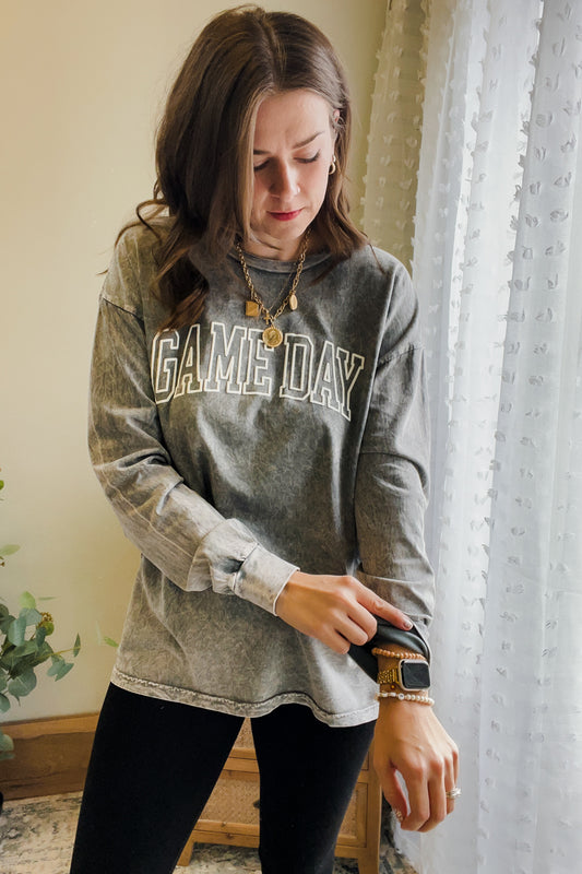 womens mineral wash grey game day long sleeve crew puffy print